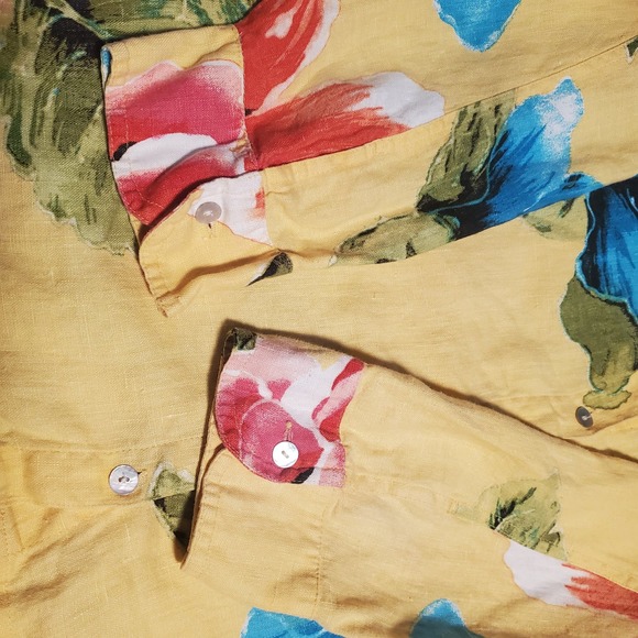 Chico's Size 1 (M) 100% Linen Shirt Yellow Floral Button Up FLAW - Picture 9 of 12